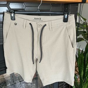 NWOT Men’s roark shorts Size 32